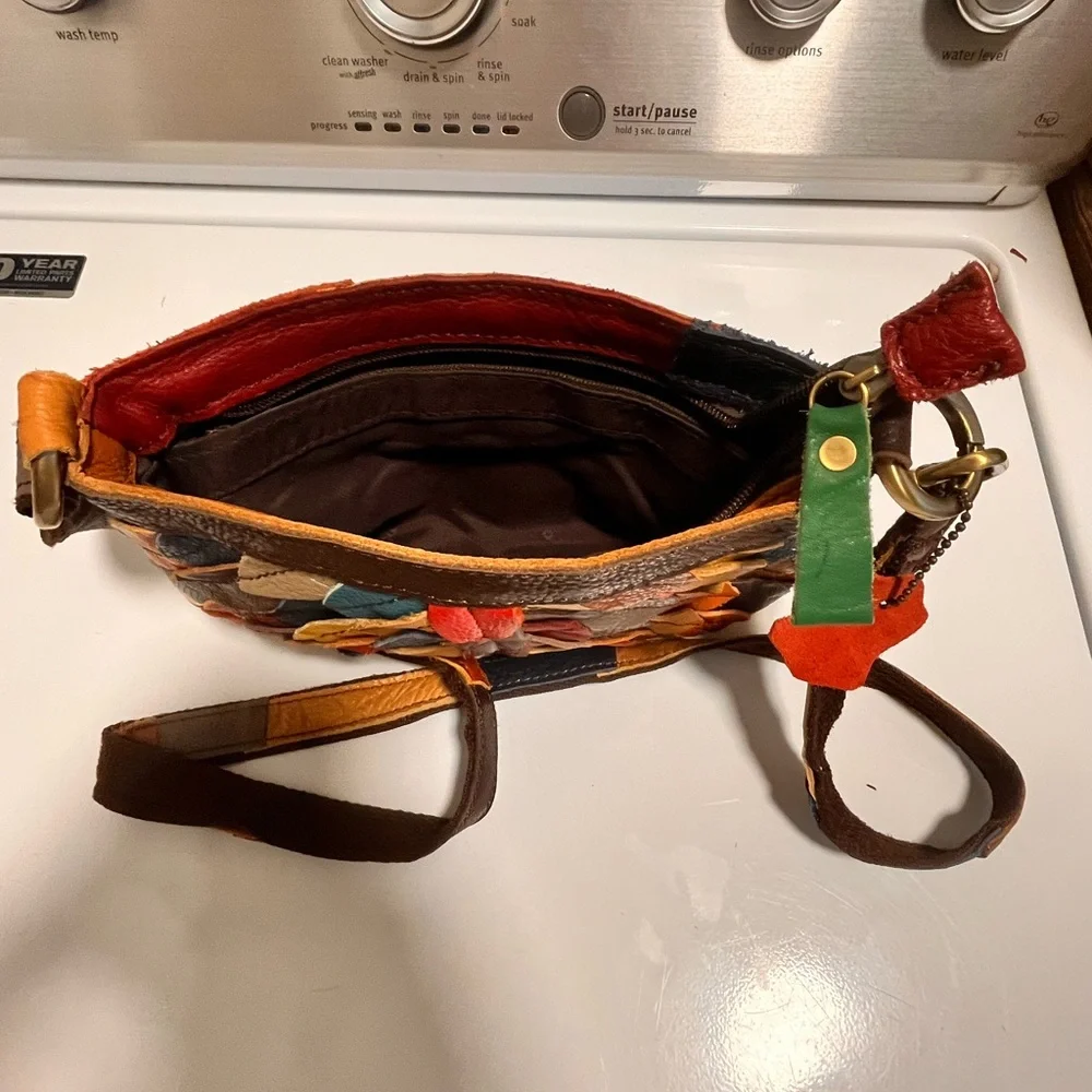 Vintage Leather Leaflet Covered Shoulder Bag, Boho with multicolored leaflets. - Picture 4 of 7